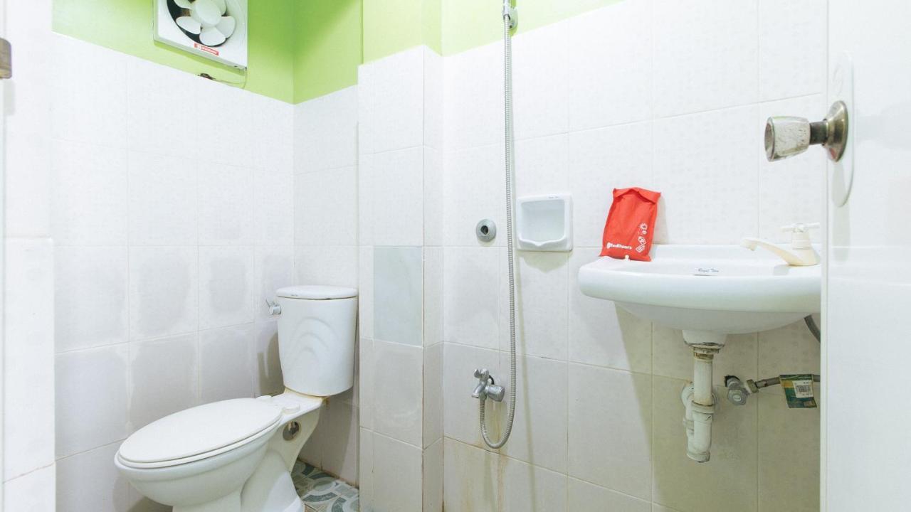 Reddoorz Plus Near Municipality Of Luisiana Laguna Exterior photo