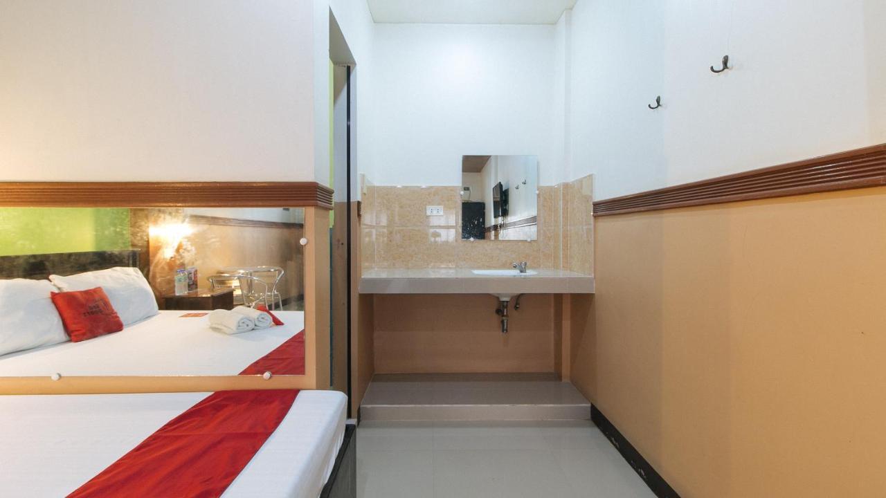 Reddoorz Plus Near Municipality Of Luisiana Laguna Exterior photo